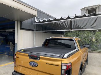 Nắp thùng cuộn điện bán tải cao cấp: sang trọng và tiện nghi